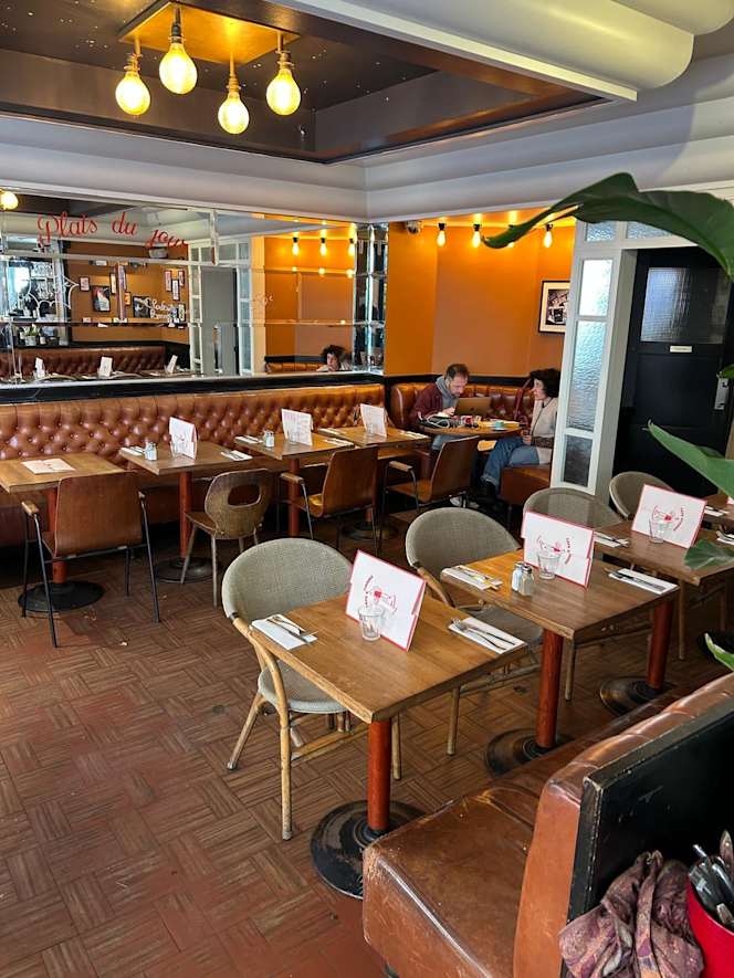 Café Etienne - 3