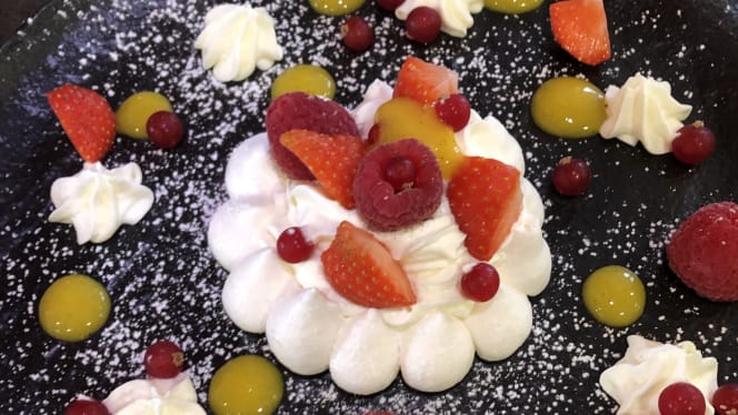 La Cour du théâtre - 1