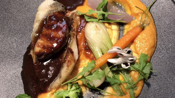 La Cour du théâtre - 0