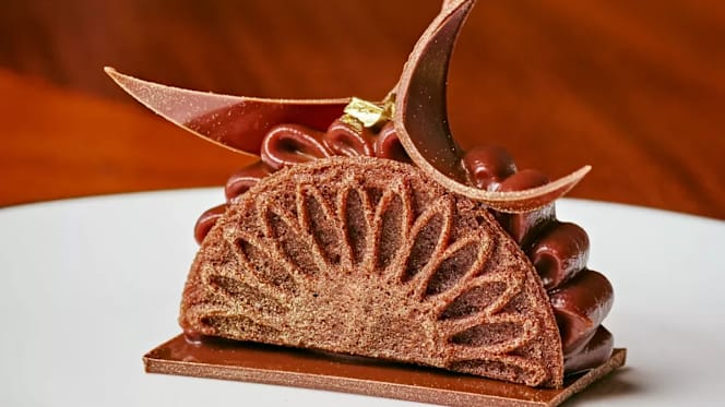 The Drawing Room at Raffles Hotel - 1