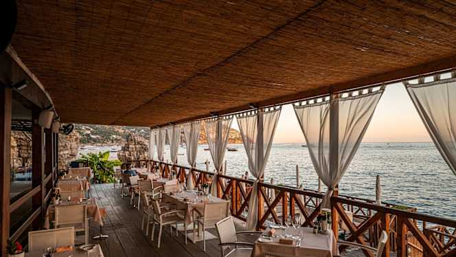 Remmese Restaurant - 3
