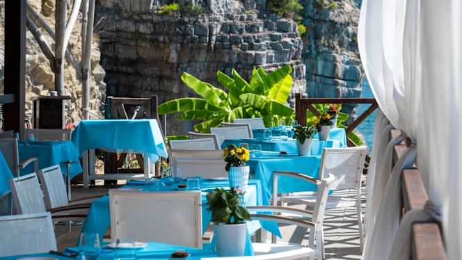 Remmese Restaurant - 6