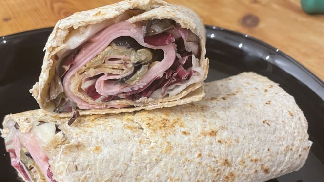 Hamburgeria Pizzeria  Paninoteca Piadina dell'Alba - 5