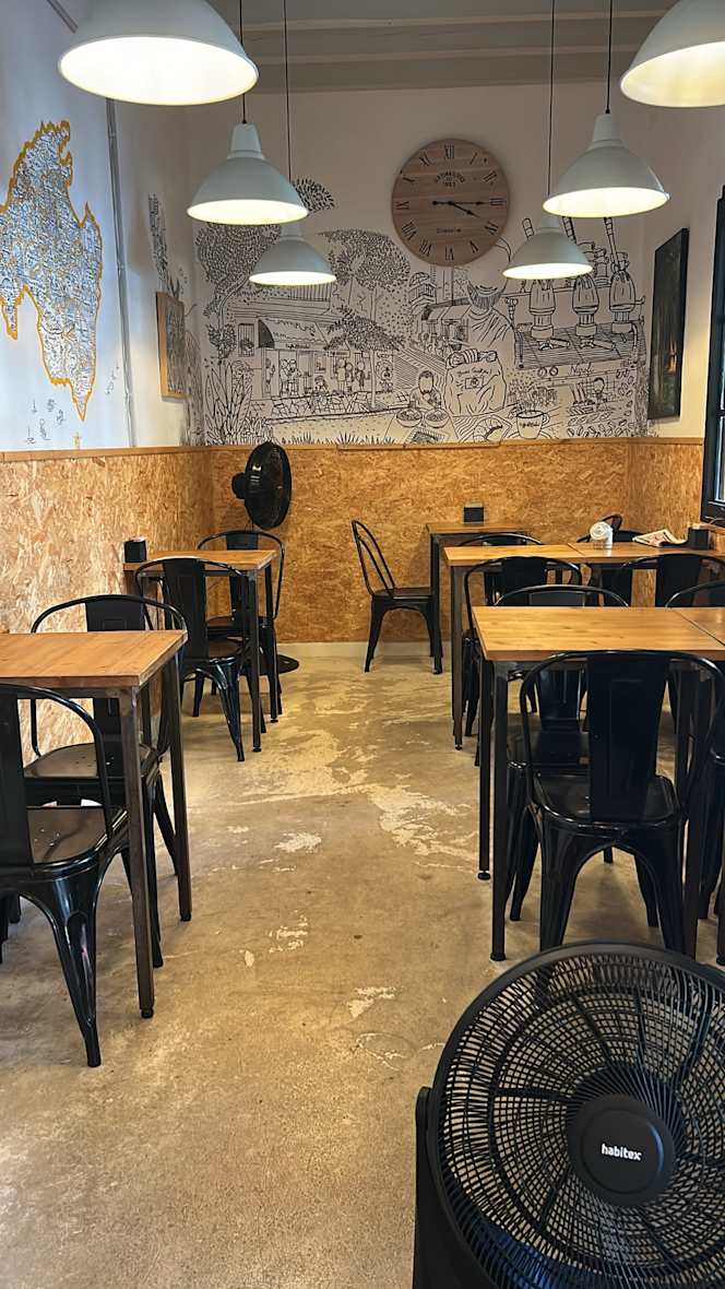 Caffè 48 Bistrò - 3