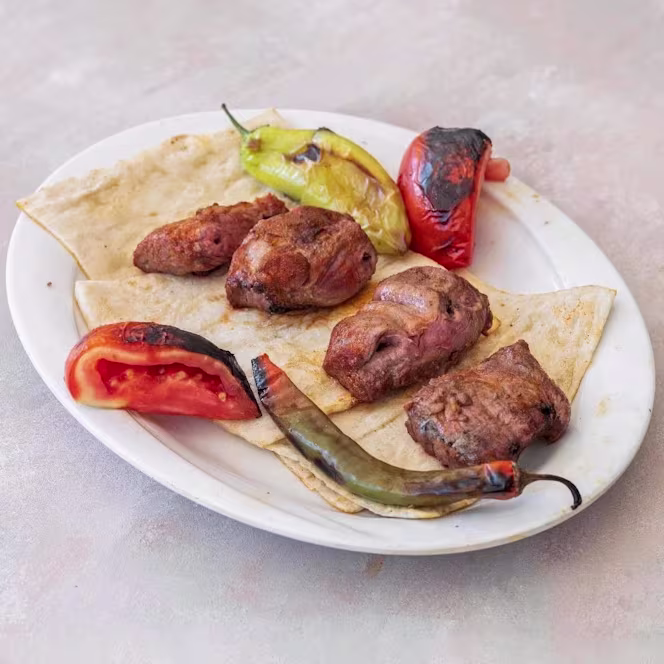 Nuz Restaurant - 4