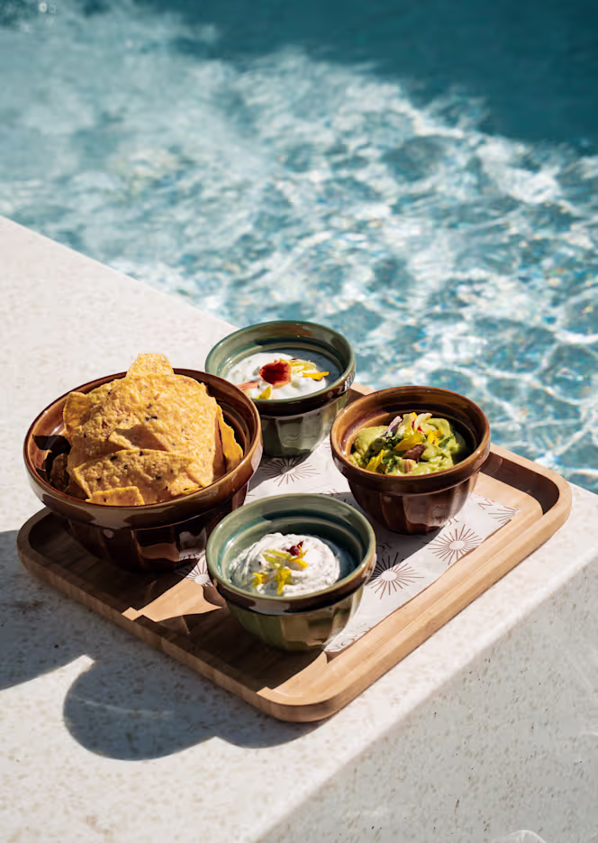 ICON Bar & Rooftop - 7