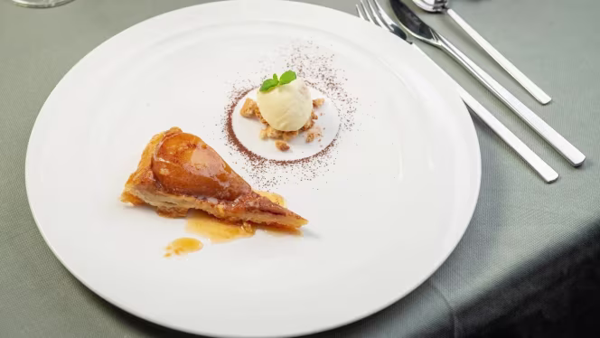 Nisì by Giuseppe - 2