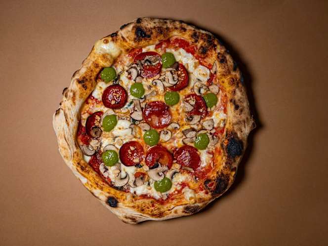 Chifla Pizza - 1