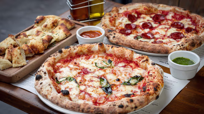 Franco Manca Manchester King's Street - Manchester - 9