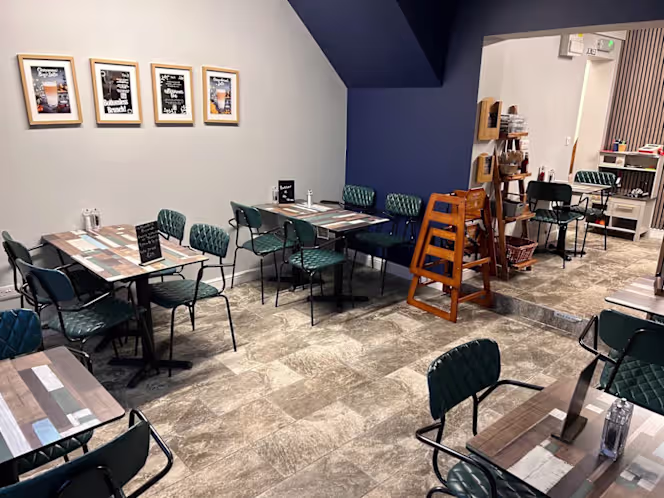 No.3 Bistro & Bar - 2