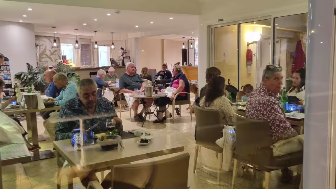 Restaurant L'Escale - Hotel Cap Riviera - Frejus - 5