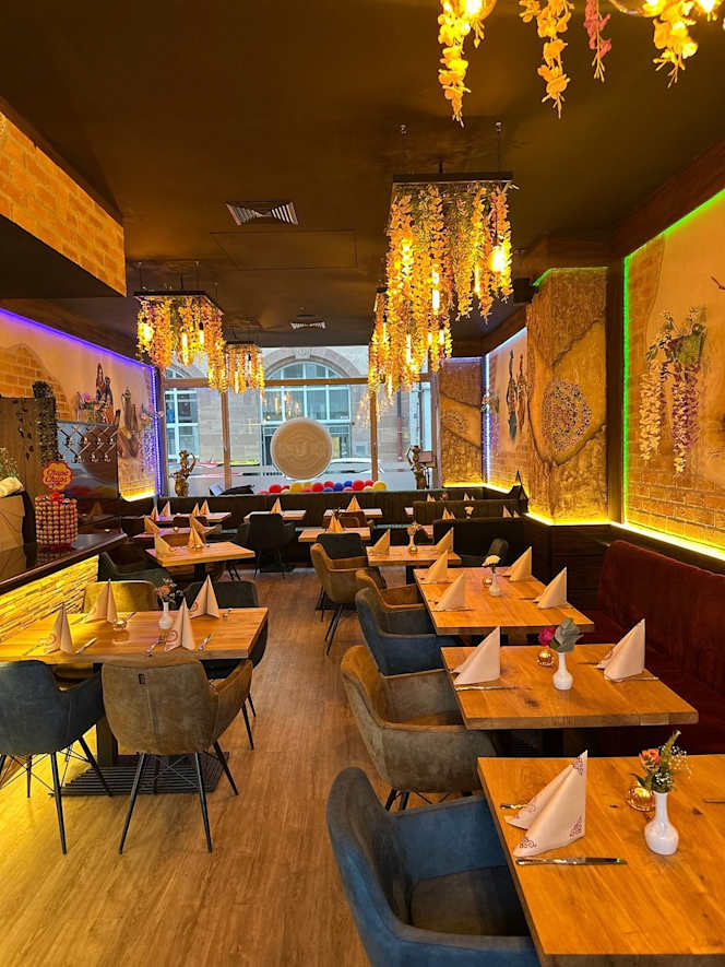 Indo Chaska Indisches Restaurant - 0