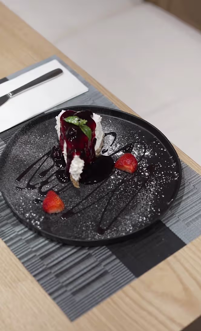 Natural Greek Restaurant - 3