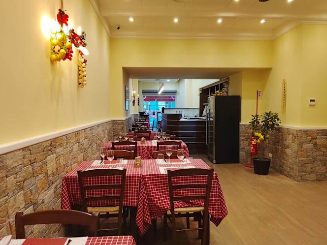 Trattoria Sapori D'Italia - 4