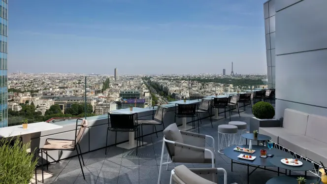 Skyline Paris Bar & Lounge - Hôtel Meliá París La Défense - 0