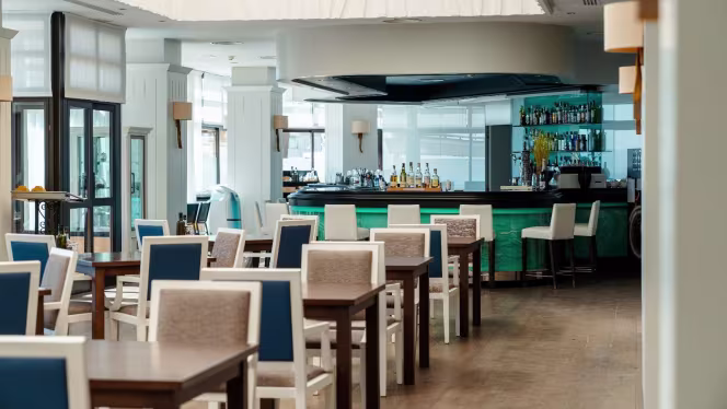 Bistro Mar Blau - Hotel GPRO Valparaíso - 8