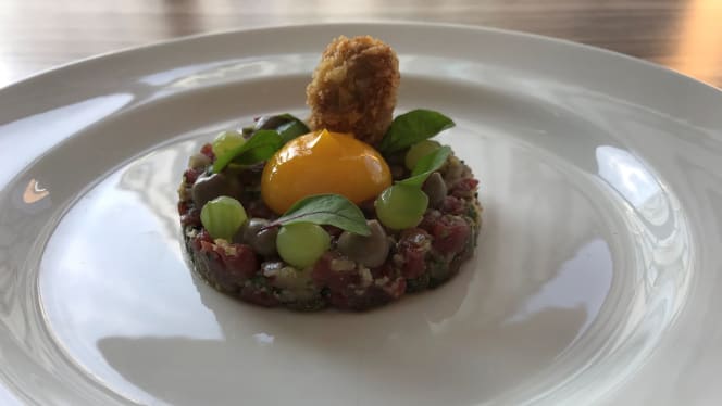 Caprice at Crowne Plaza Reading - 5