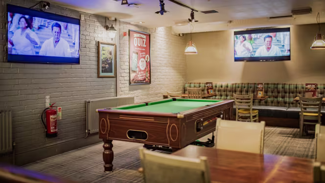 Yates Cardiff - Cardiff - 0