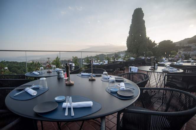 Sky Rooftop Bar & Restaurant Taormina - 9