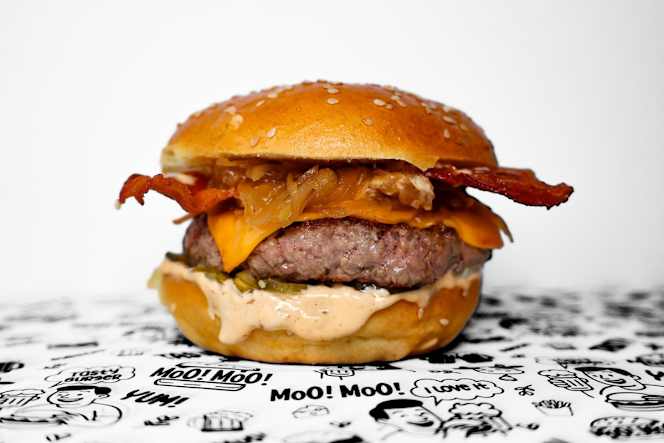 Moo Moo Burgers - 3