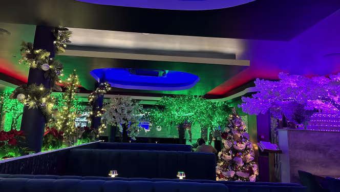 HoneyMoon Restaurant Aylesbury - 8