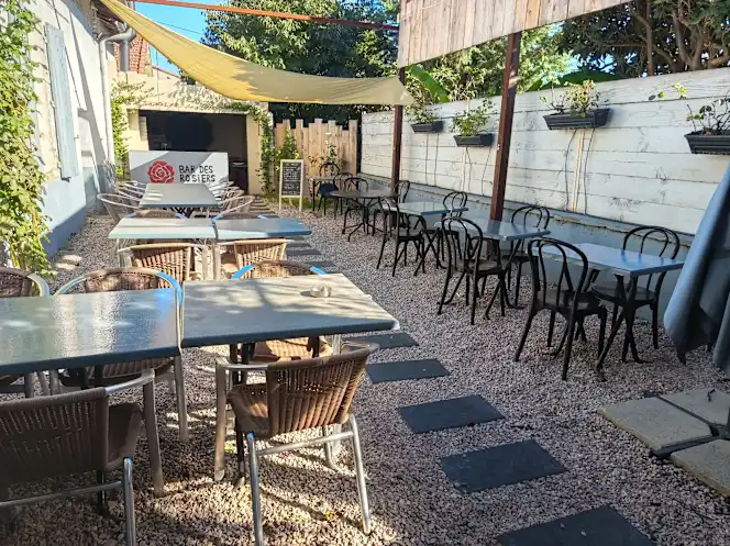 Bar Des Rosiers - 2