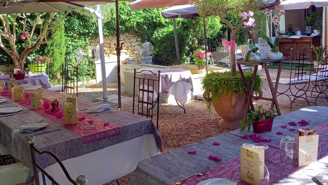 L'Auberge de Cheval Blanc - 8