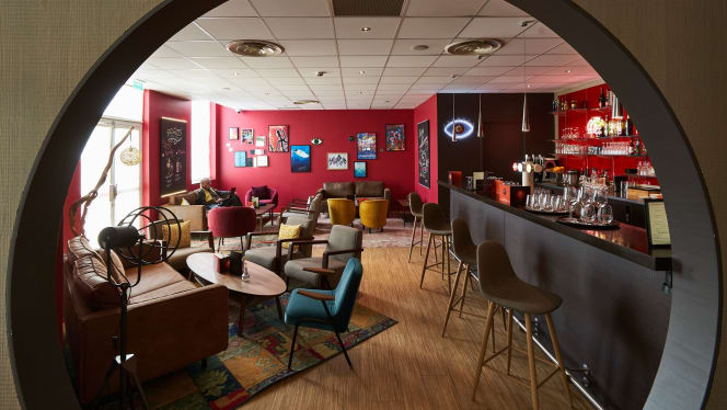 Les Belles Lettres (Best Western Plus Paris Saclay) - 6