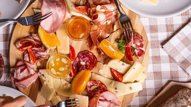 Terronia - Trattoria Napoletana - 7