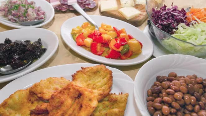 Hotel Ristorante Pizzeria Dal Pez - Denno - 2