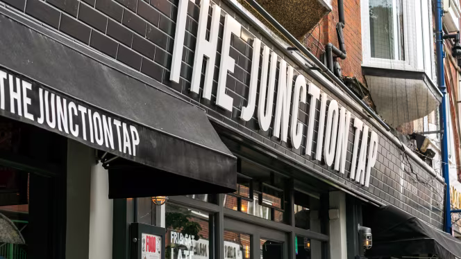 The Junction Tap Woking - 8