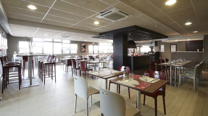 Le Restaurant Campanile le Blanc Mesnil - 3