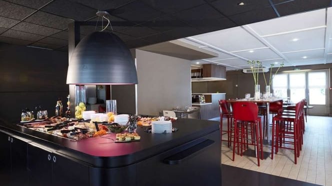 Le Restaurant Campanile le Blanc Mesnil - 1