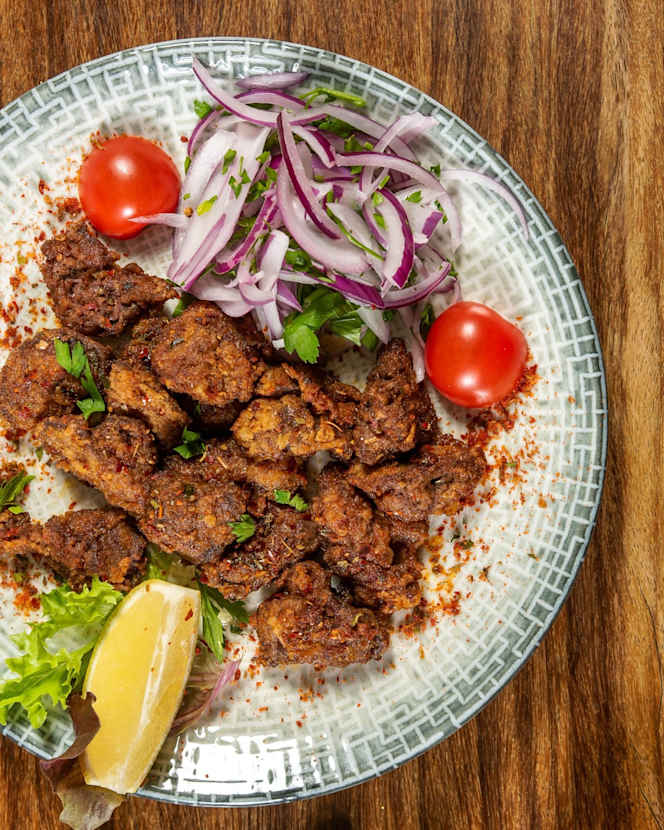 Reina Meze Grill - 1