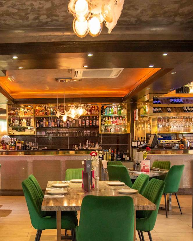 Reina Meze Grill - 3