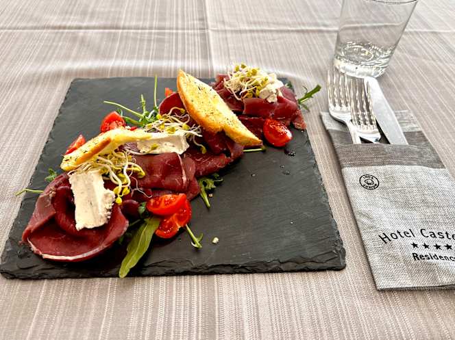 Hotel Castelli Restaurant - 1