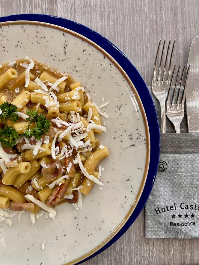 Hotel Castelli Restaurant - 9