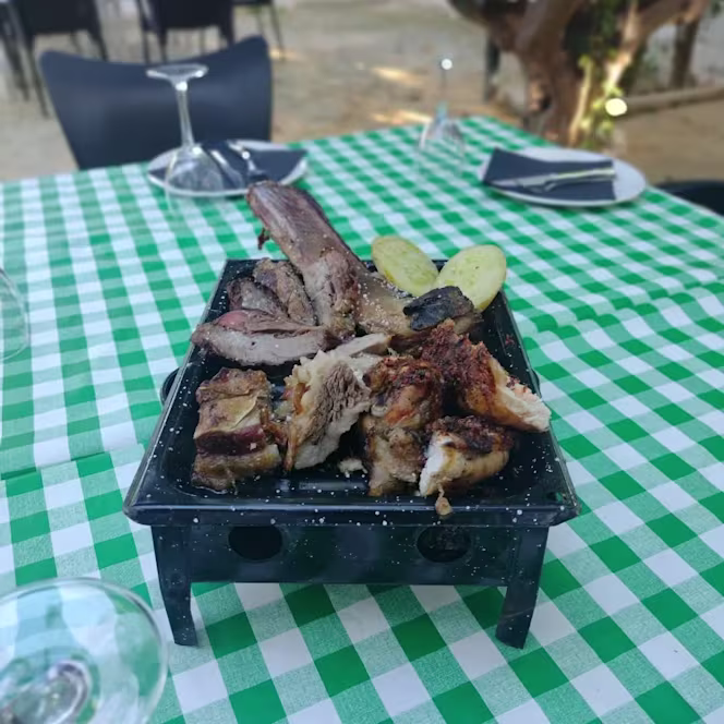 Fumata Negra Asador Argentino - 4