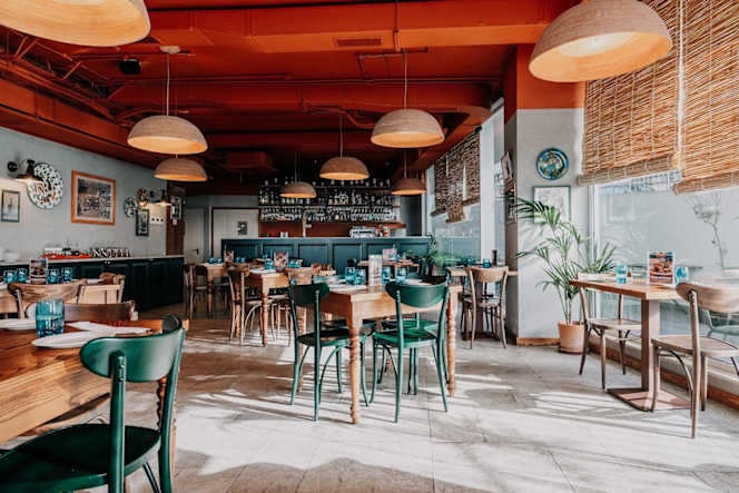 Chatterbox Restaurant - 9