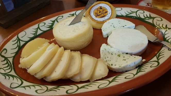 Baía Cultural Bar - 8