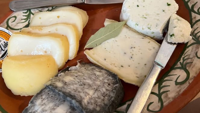 Baía Cultural Bar - 1