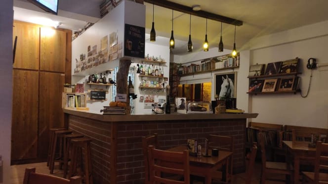 Baía Cultural Bar - 9