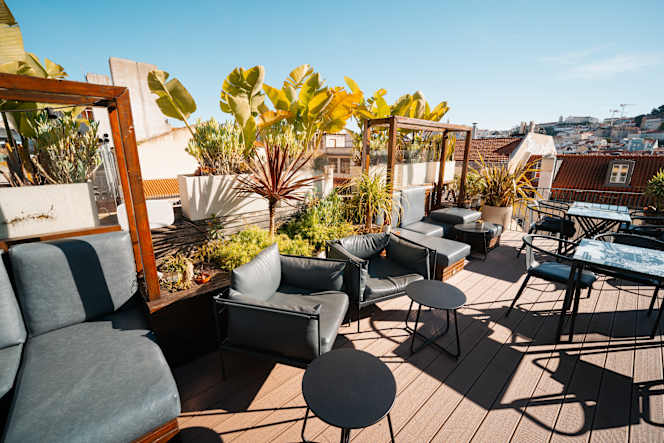 Rooftop at The Art Inn - 7