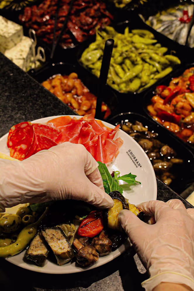 Ghorban Delikatessen & Wine Bar - 4