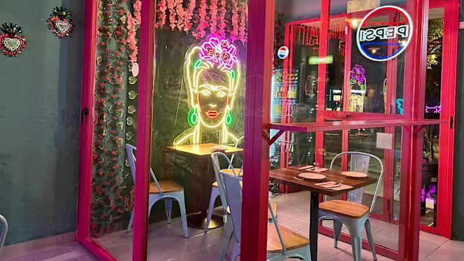 La Cochinita Loca - Tribunal - 3