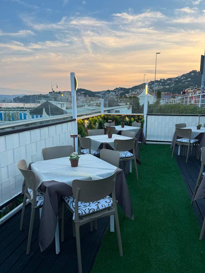 La Terrazza Golden Beach - 5