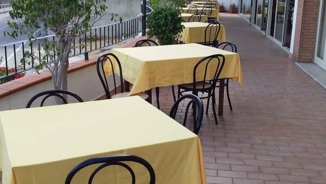 Ristorante - Albergo Autostello S. Trada - 8