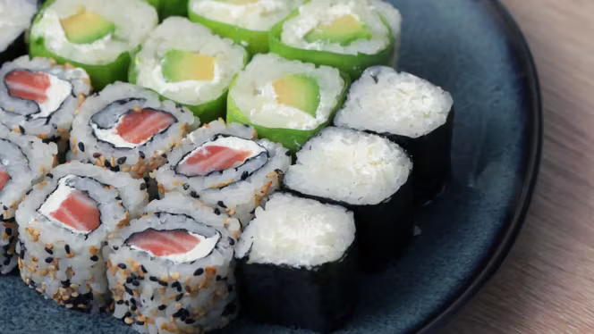 Sushi's Black Swans - 2