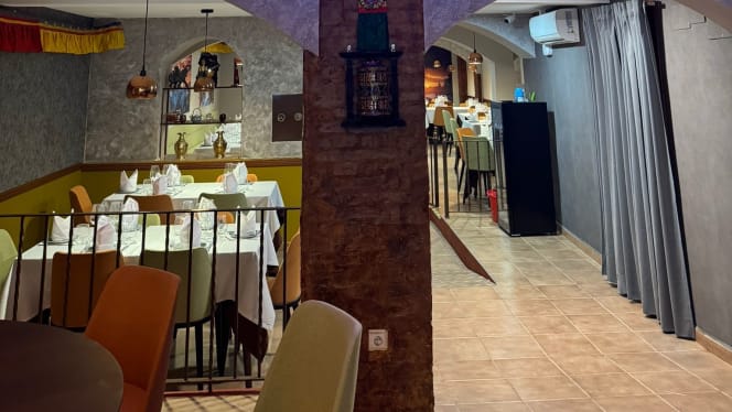 The Royal Buddha Valencia Nepali Indiaan Ruzafa - 9