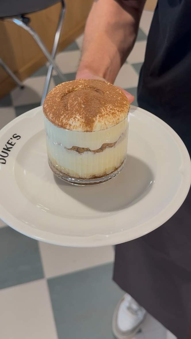 Duke’s British Brasserie - 9